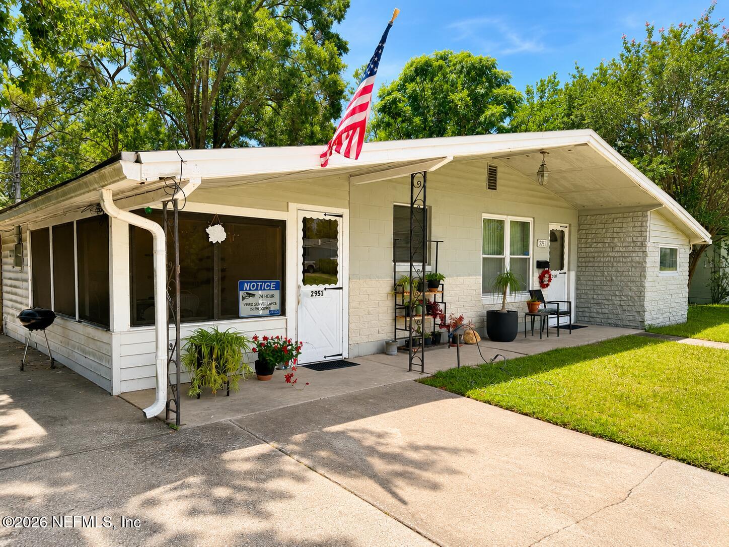 2951 Sandhurst Road East Jacksonville, FL 32277 - Photo 1 of 18 Front of Home
