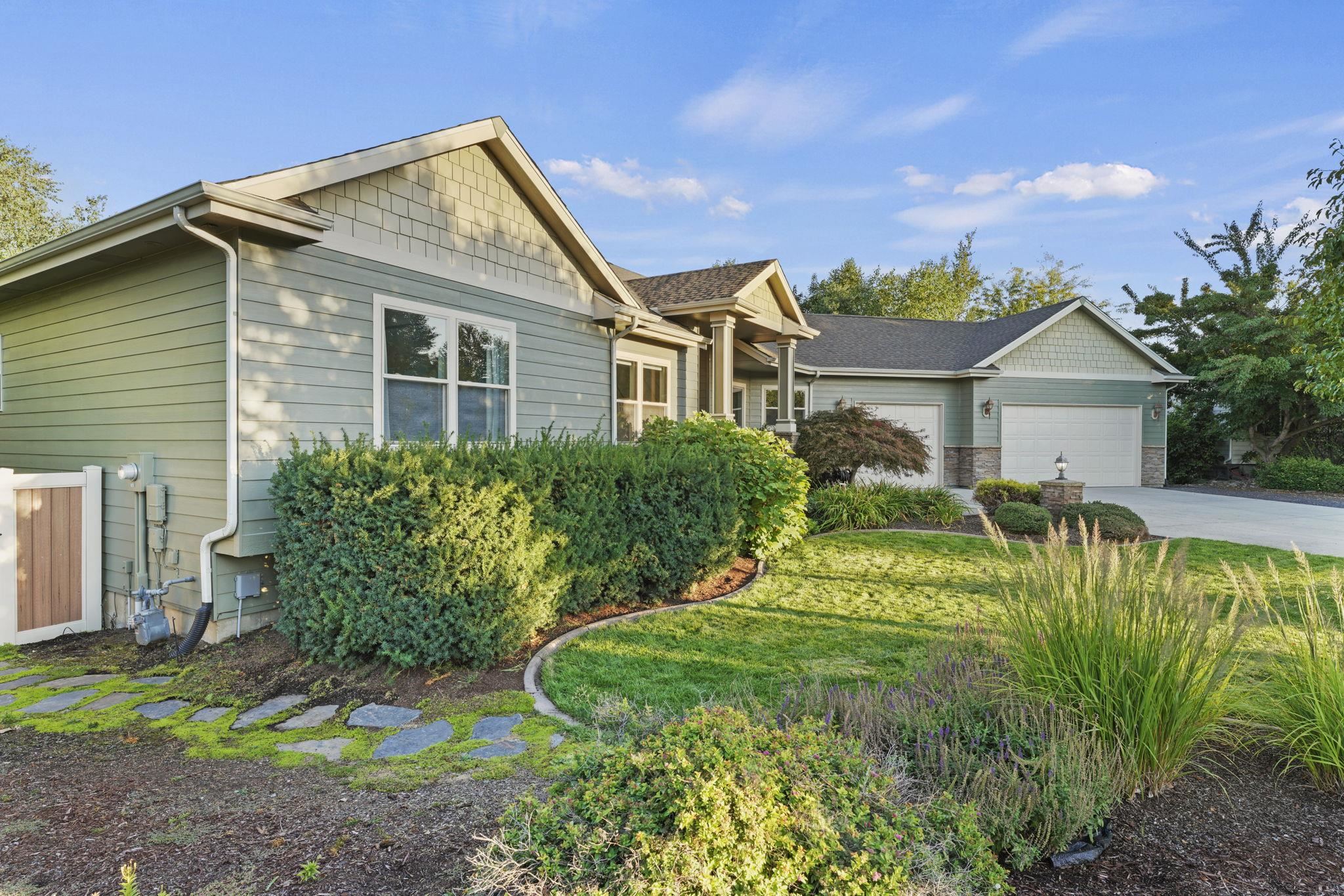 8016 North Kyle Spokane, WA 99208 - Photo 3 of 46 Gallery Image 3