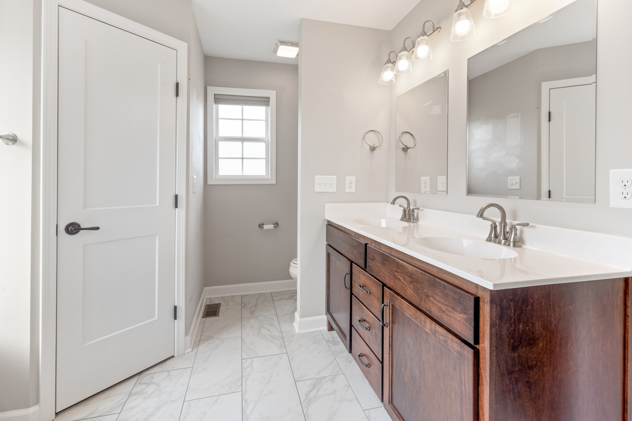 1092 Old County House Road Charlotte, TN 37036 - Photo 23 of 32 Gallery Image 23