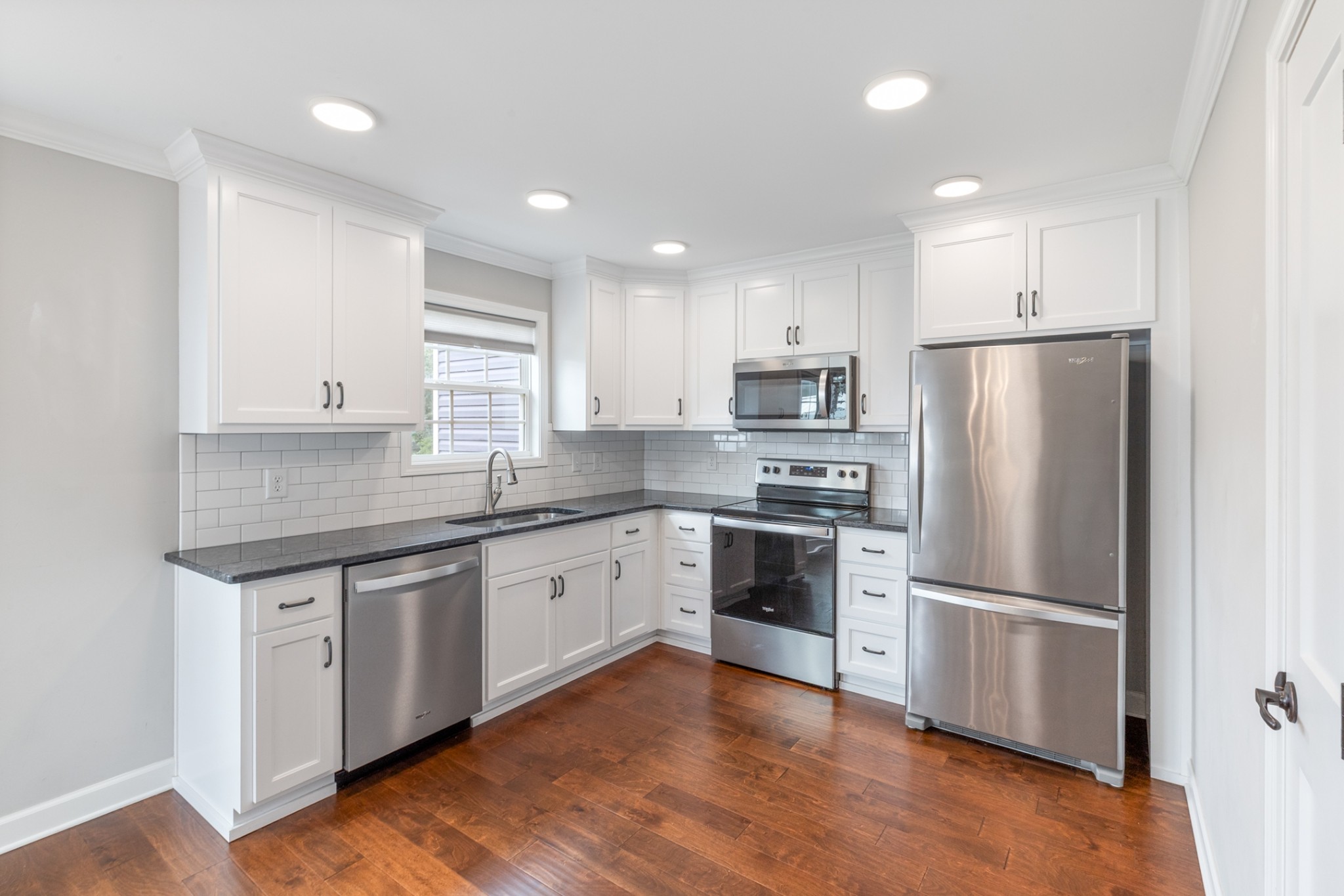 1092 Old County House Road Charlotte, TN 37036 - Photo 10 of 32 Gallery Image 10