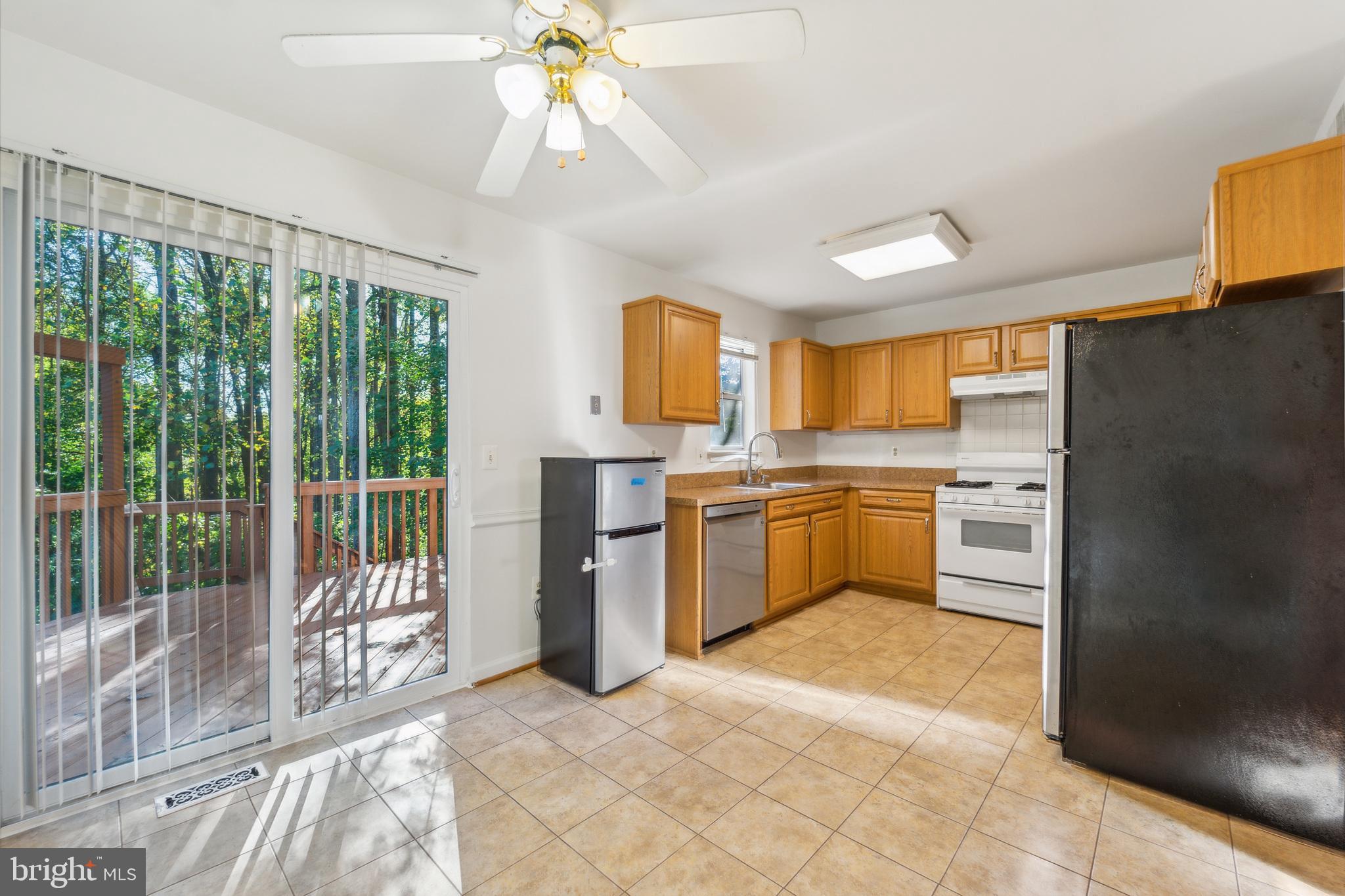 17 Long Green Court Silver Spring, MD 20906 - Photo 9 of 32 Gallery Image 9