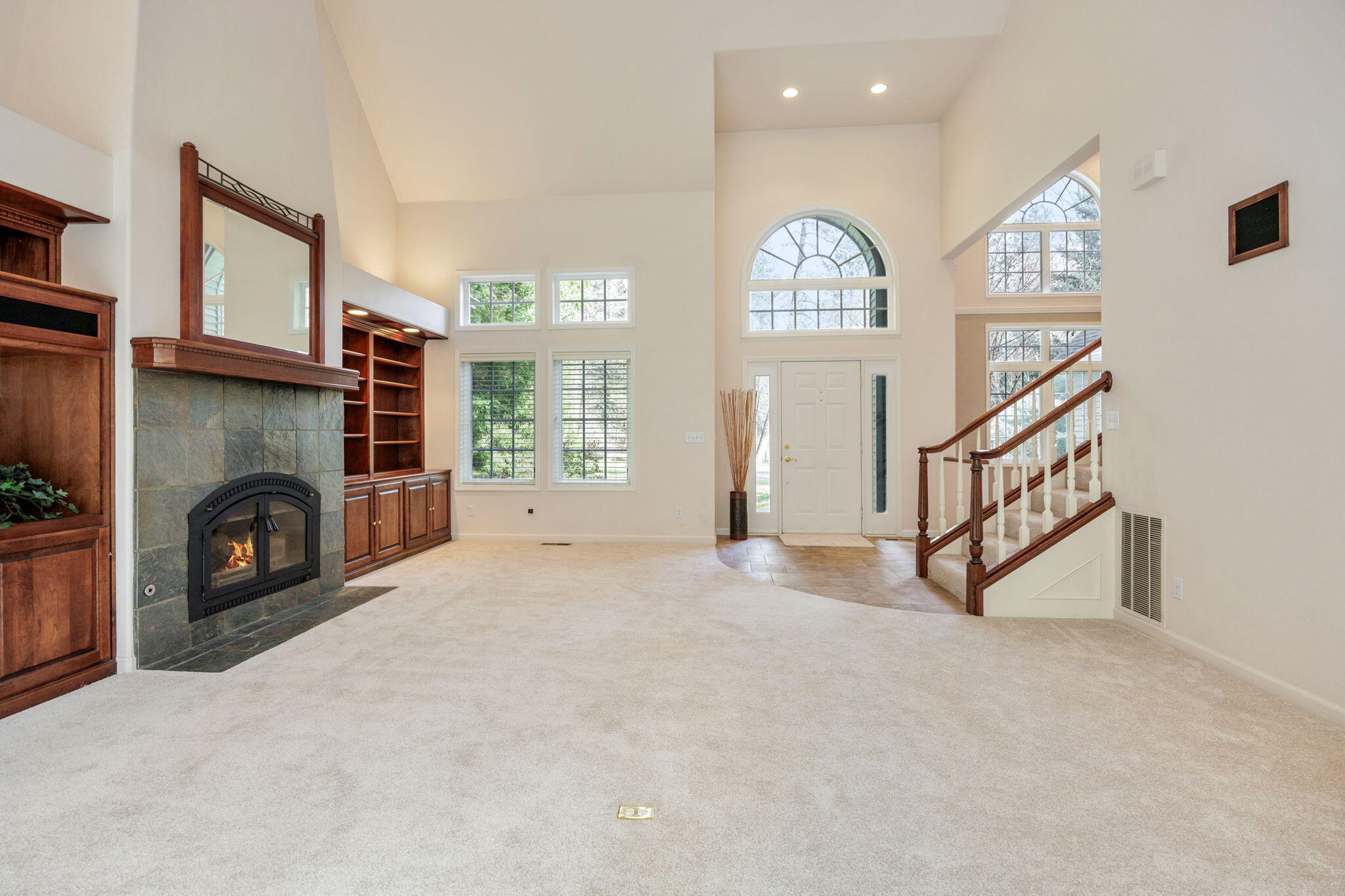 7081 Redthorne Road Rogue River, OR 97537 - Photo 13 of 58 a view of a livingroom with an entryway and fireplace