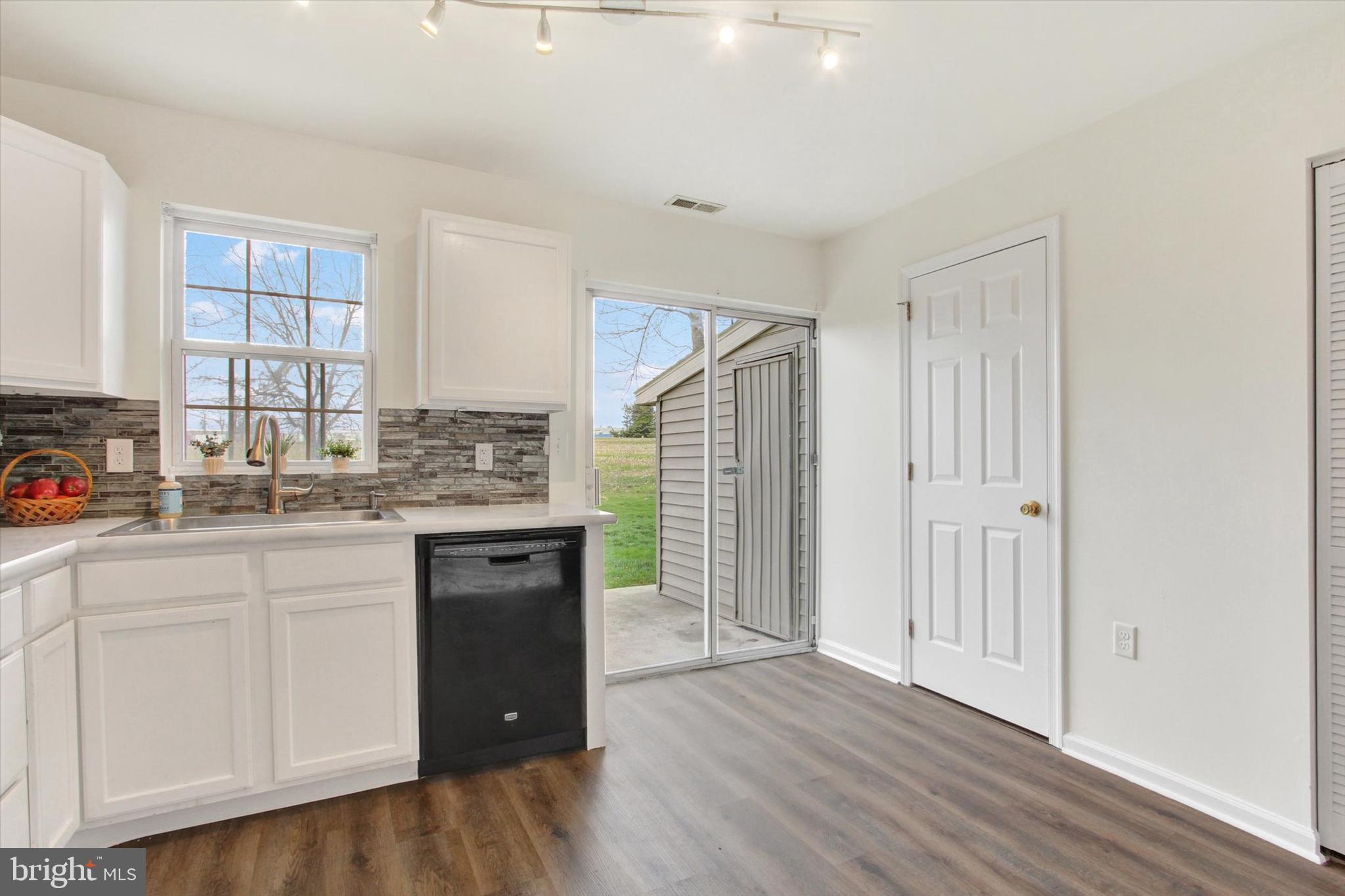 140 Orchard Lane, Unit 33 Hanover, PA 17331 - Photo 8 of 26