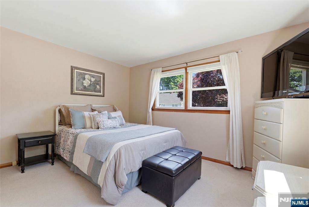 29 Corsi Road Bloomfield, NJ 07003 - Photo 13 of 31