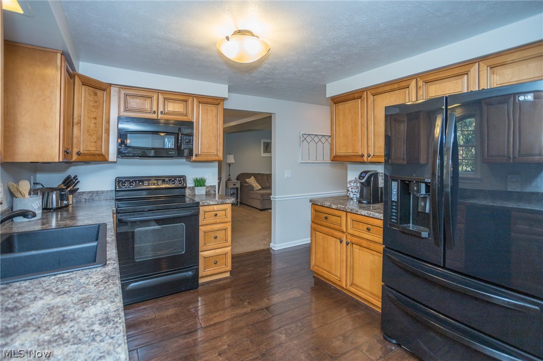 16872 Rabbit Run Drive Strongsville, OH 44136 - Photo 13 of 28 Gallery Image 13