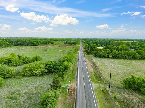 $850,000 | 4788 Fm 513 Street South, Lone Oak, TX 75453