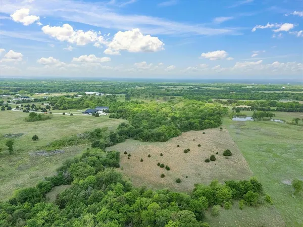 $850,000 | 4788 Fm 513 Street South, Lone Oak, TX 75453