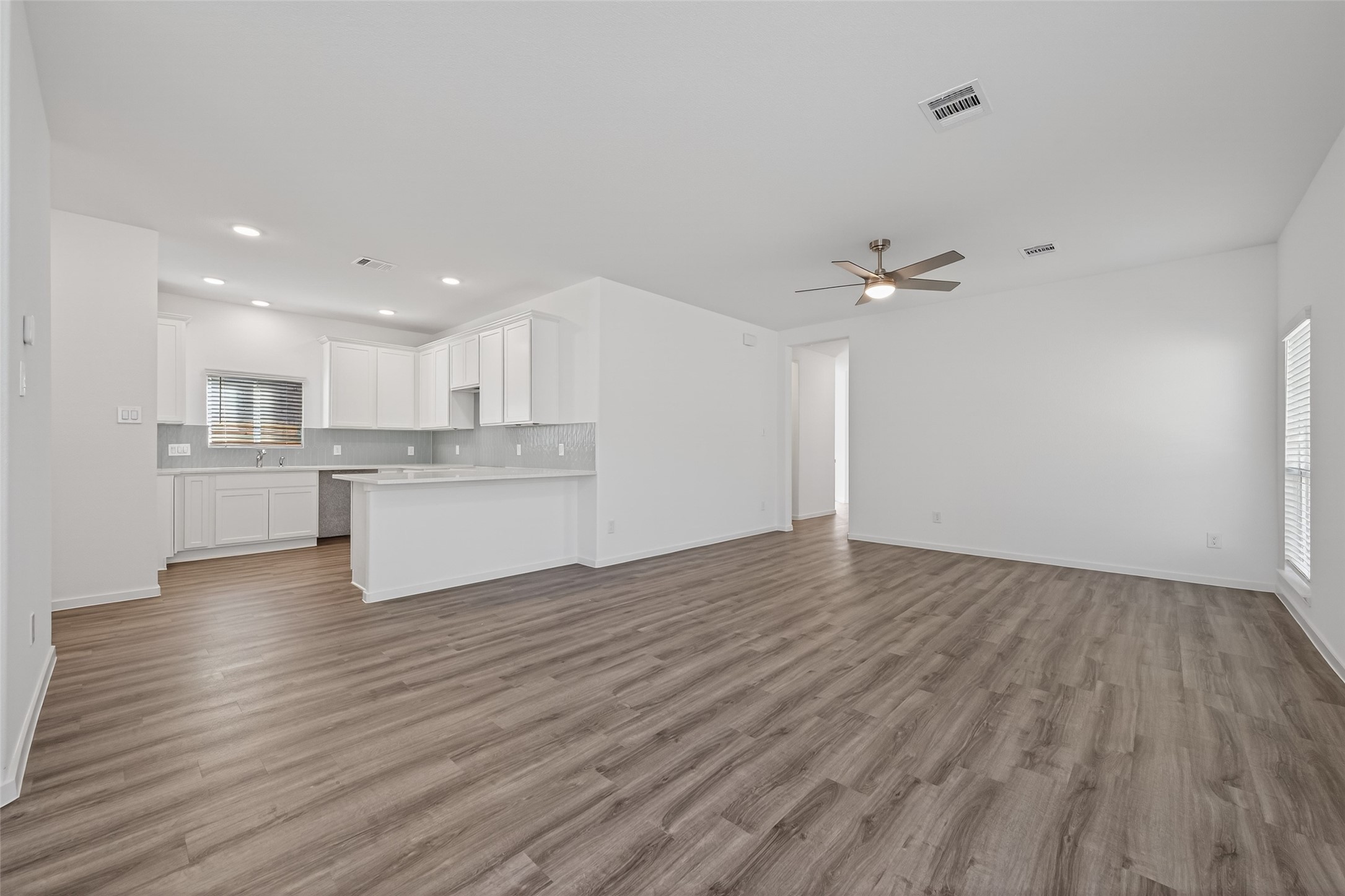 9746 Enclave Ridge Road Willis, TX 77318 - Photo 8 of 24