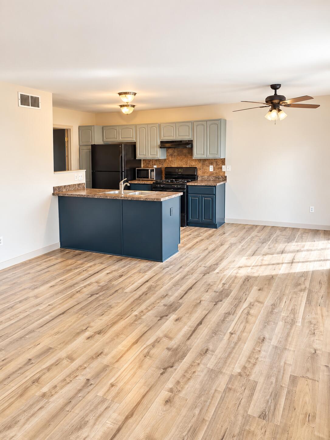 1400 Hunters Ridge Drive, Unit 100 Genoa City, WI 53128 - Photo 1 of 8 Kitchen