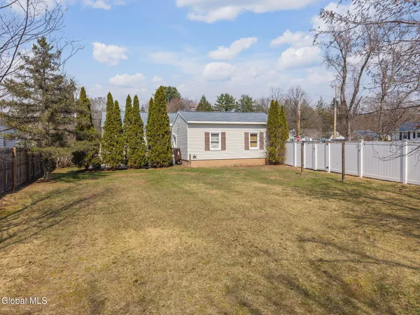 $285,000 | 12 Bluebird Road, Moreau, NY 12803