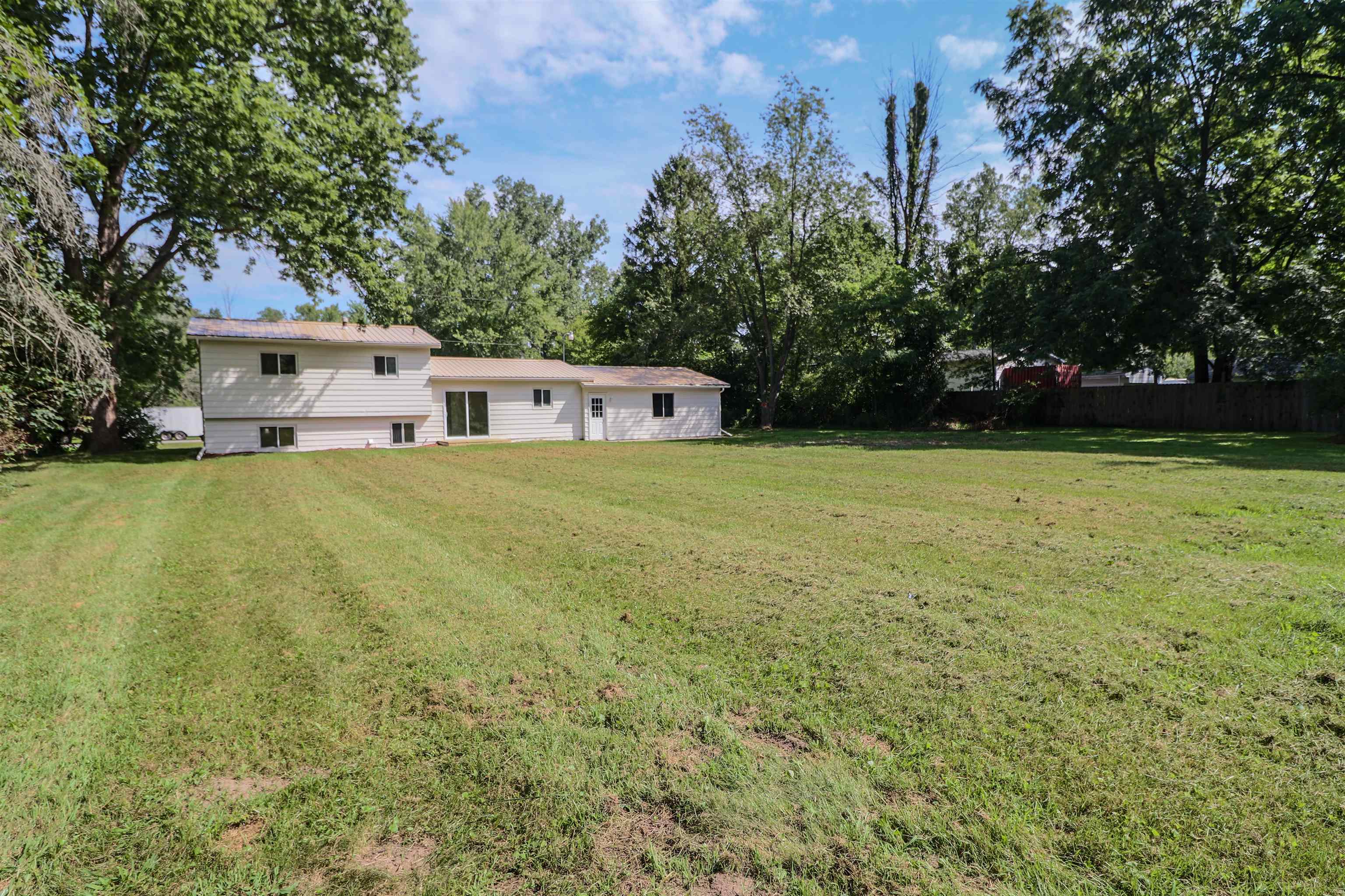 1097 West Willard Road Birch Run, MI 48415 - Photo 30 of 31 50184650-3d590495-b4dd-4c10-9f2b-65eb22f5f894.JPG