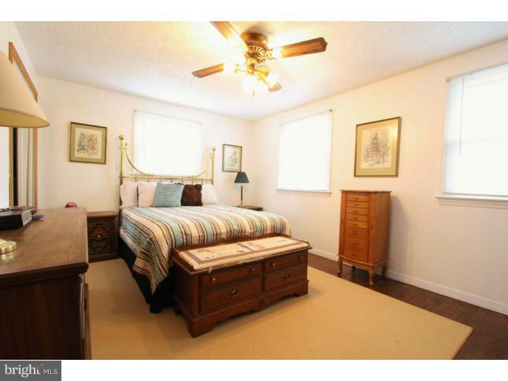 1114 Greenbriar Road Cherry Hill, NJ 08034 - Photo 14 of 25 Gallery Image 14