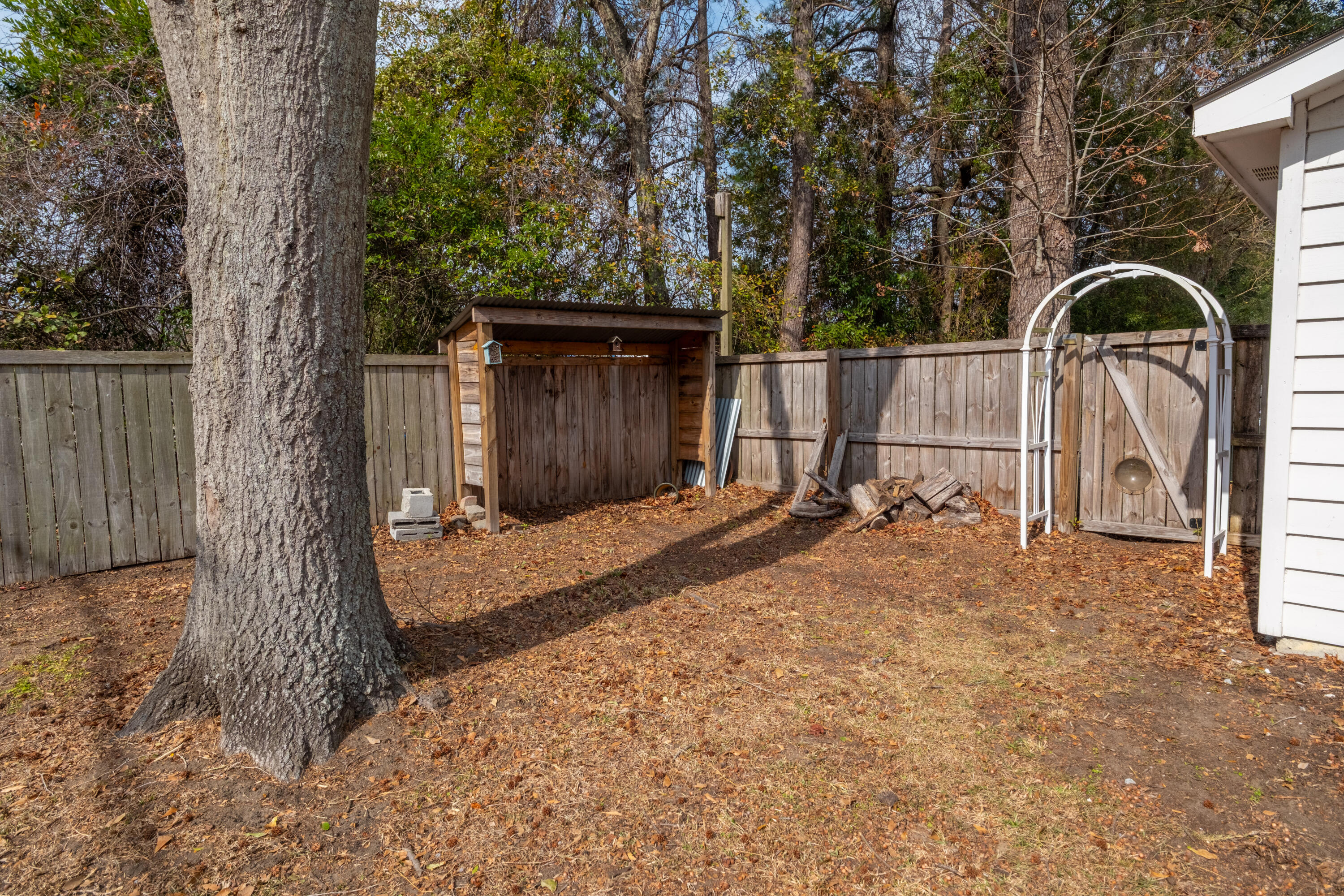 1055 Grand Concourse Street Charleston, SC 29412 - Photo 40 of 56 1055 Grand Concourse St_Eterna_Media-40