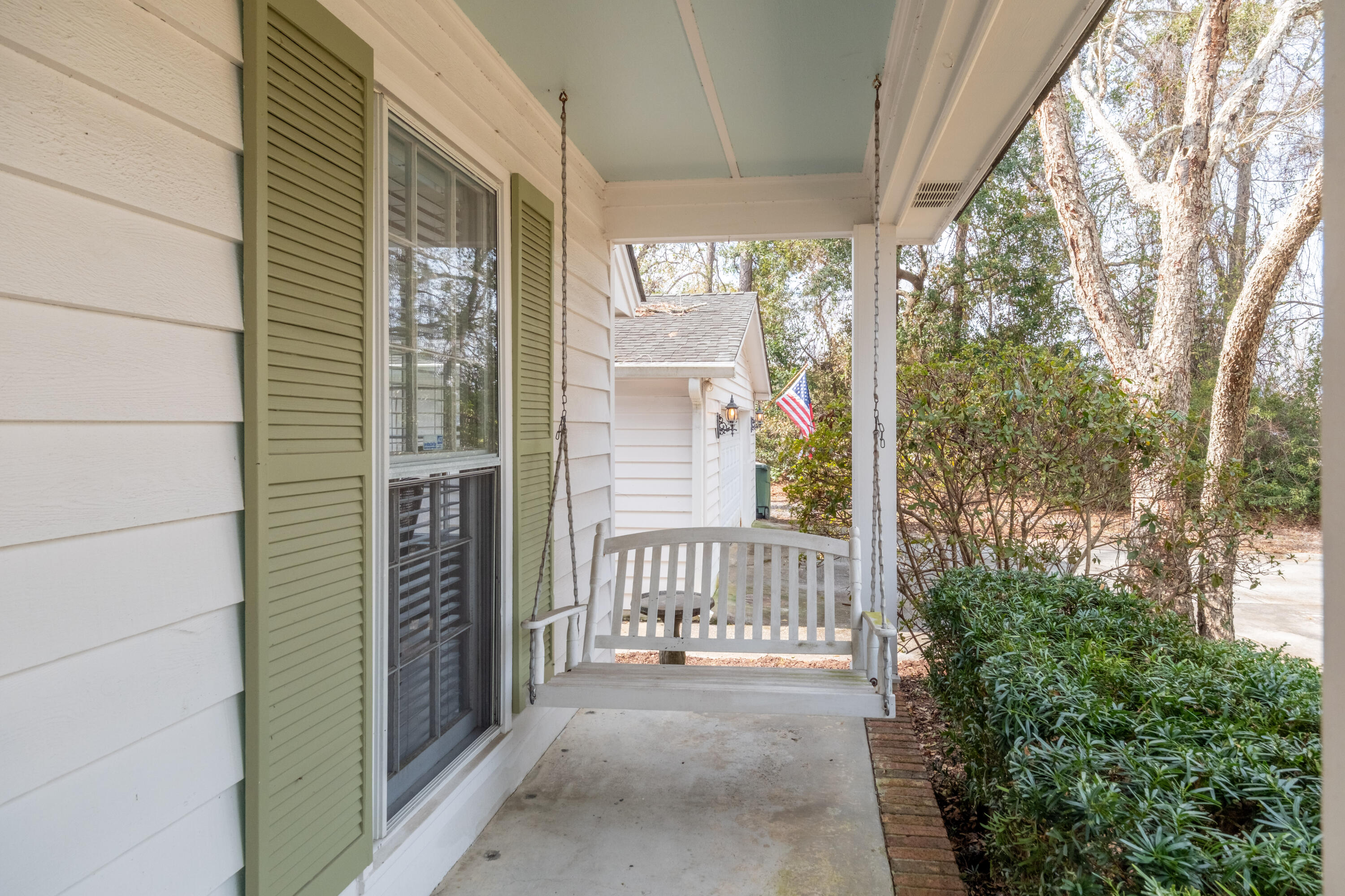 1055 Grand Concourse Street Charleston, SC 29412 - Photo 4 of 56 1055 Grand Concourse St_Eterna_Media-5