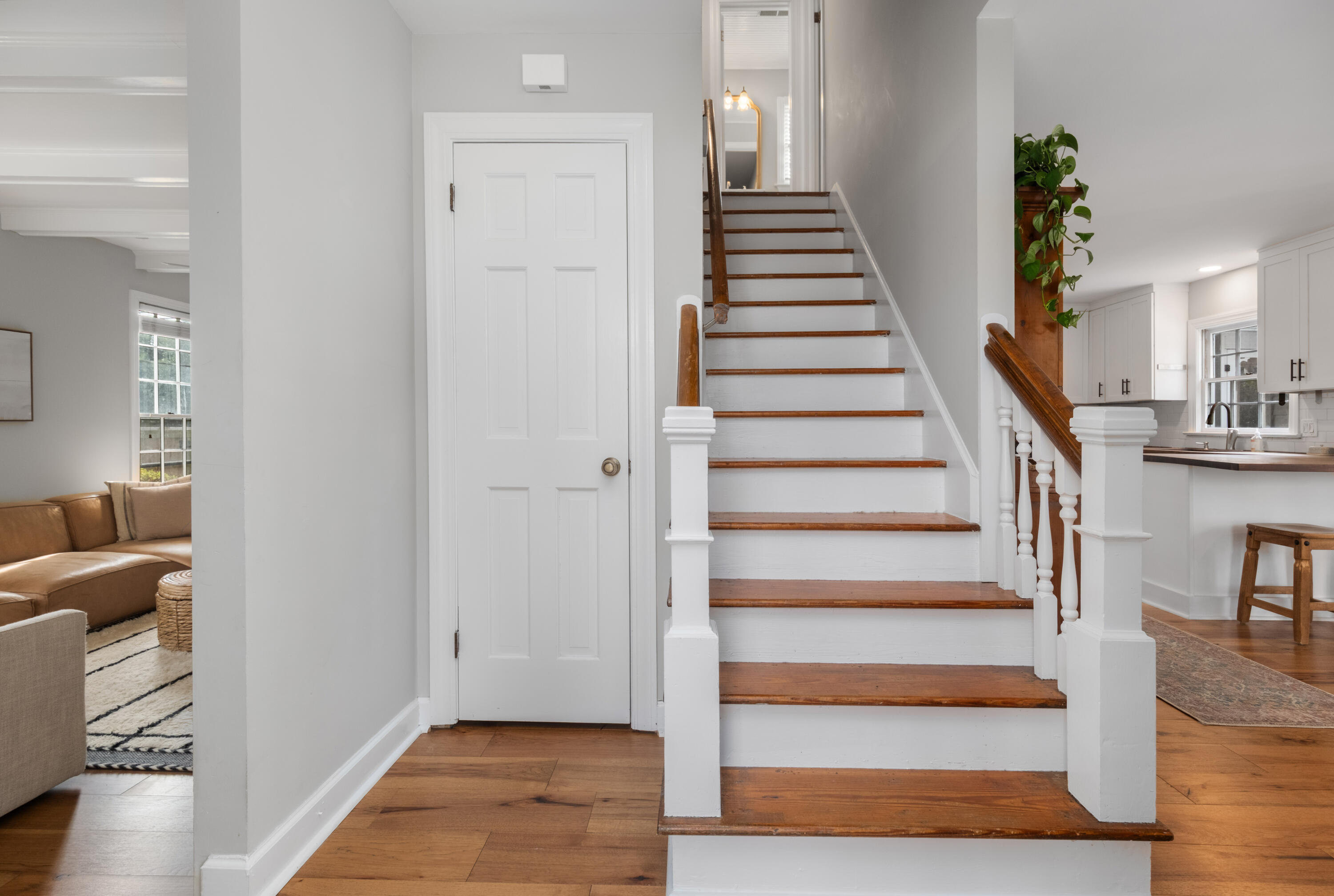 1055 Grand Concourse Street Charleston, SC 29412 - Photo 7 of 56 1055 Grand Concourse St_Eterna_Media-7