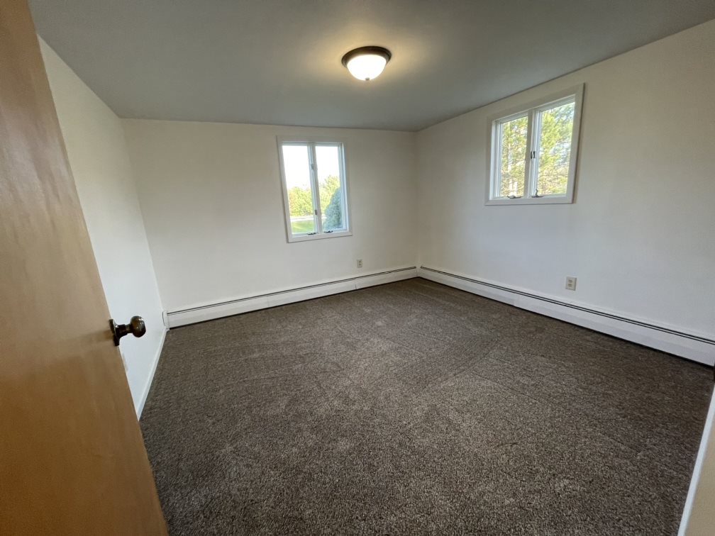 4136 South Betsie River Road Interlochen, MI 49643 - Photo 8 of 21 1886526-7.JPG