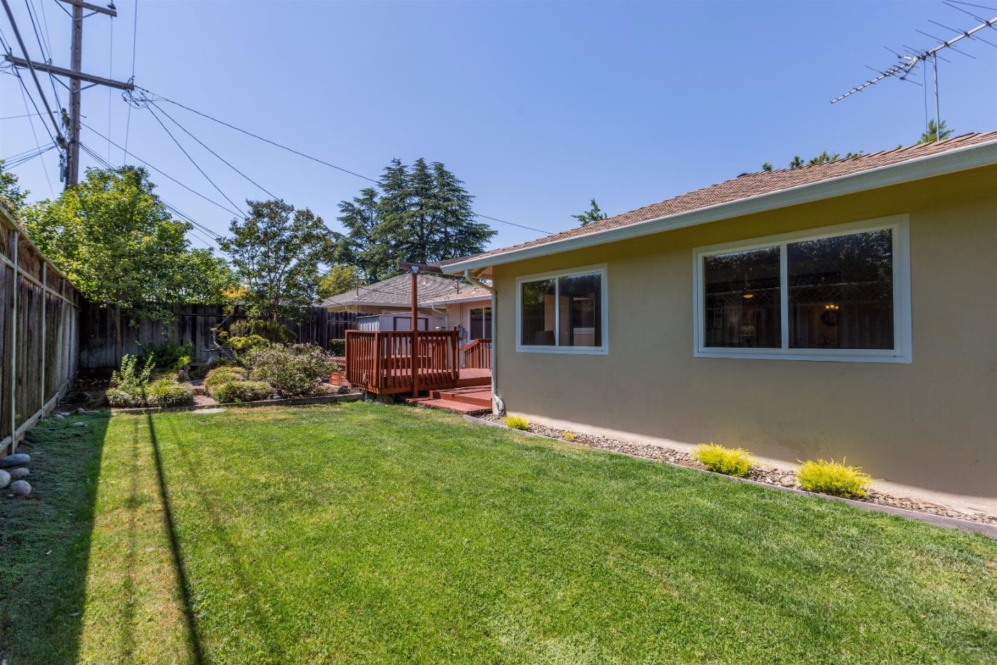 962 Inverness Way Sunnyvale, CA 94087 - Photo 13 of 13