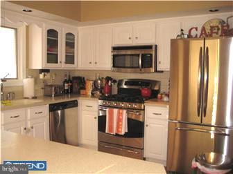 127 Rutledge Avenue Rutledge, PA 19070 - Photo 5 of 12 Kitchen