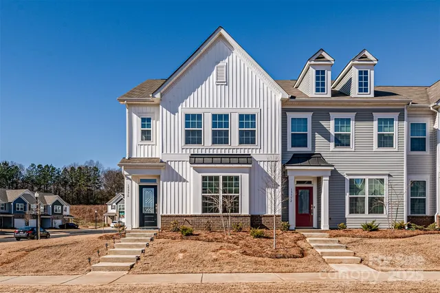 $460,000 | 15776 Country House Street, Charlotte, NC 28273