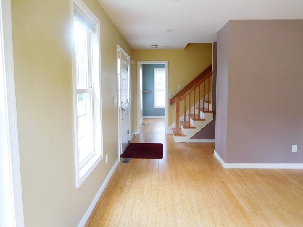 208 Federal Hill Road Oxford, MA 01540 - Photo 12 of 19 Gallery Image 12