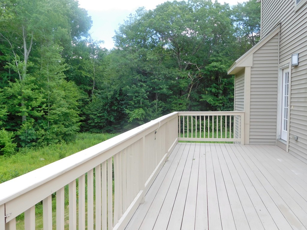 208 Federal Hill Road Oxford, MA 01540 - Photo 7 of 19 Gallery Image 7