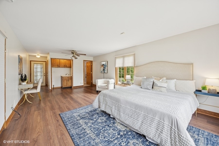 3105 38th Street Oak Brook, IL 60523 - Photo 7 of 40