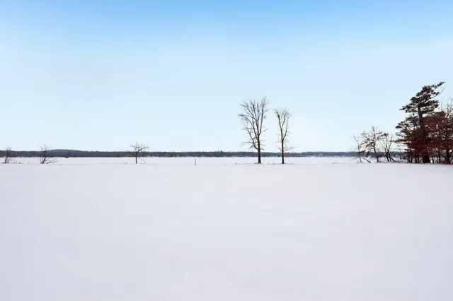 $899,900 | 1625 Lake Avenue, Luck, WI 54853