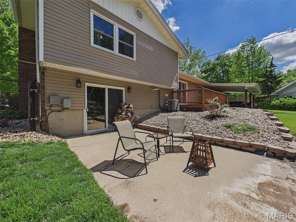 38 Cardinal Lane Highland, IL 62249 - Photo 47 of 50
