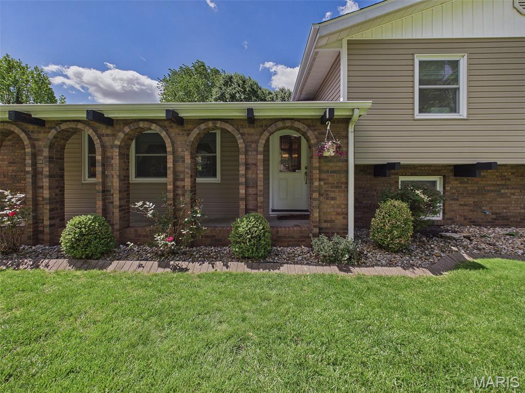 38 Cardinal Lane Highland, IL 62249 - Photo 8 of 50