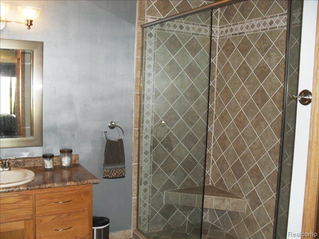 1820 Pointe Aux Barques Road Port Austin, MI 48467 - Photo 13 of 21 1820 Pointe Aux Barques - Master