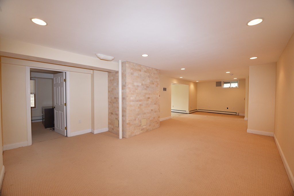 156 Jedediah's Path Marshfield, MA 02050 - Photo 18 of 19