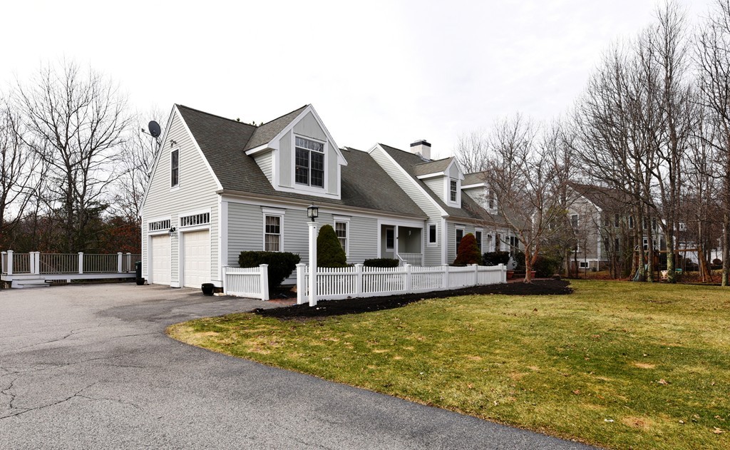 156 Jedediah's Path Marshfield, MA 02050 - Photo 2 of 19