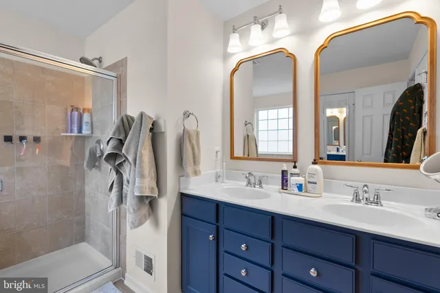 $3,800 | 35507 St James Drive, Round Hill, VA 20141