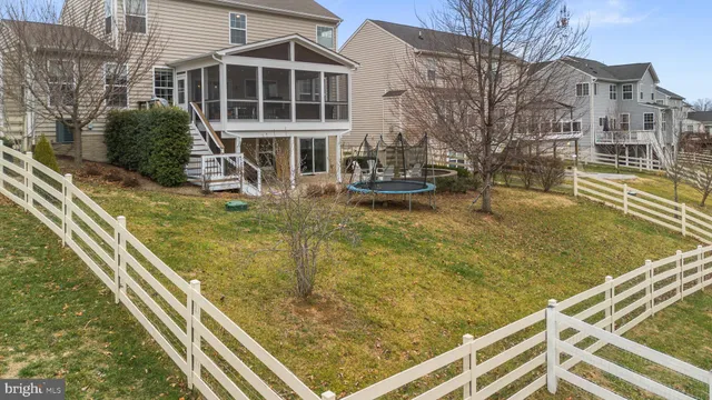 $3,800 | 35507 St James Drive, Round Hill, VA 20141