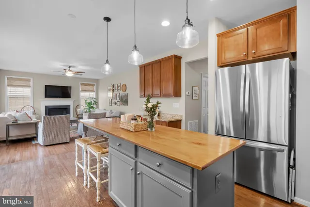 $3,800 | 35507 St James Drive, Round Hill, VA 20141