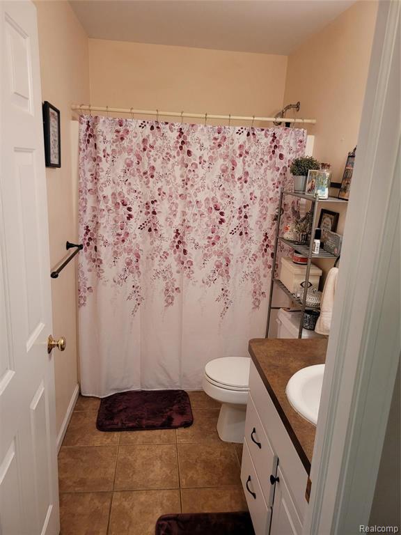 9235 North Fowlerville Road Fowlerville, MI 48836 - Photo 18 of 31