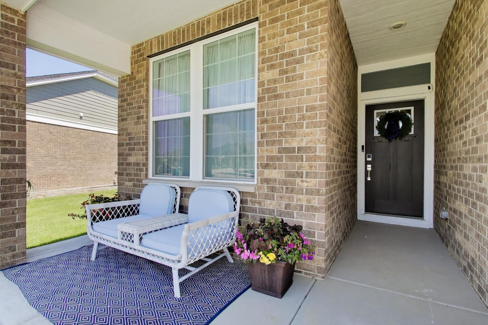 12437 Portrush Lane Lemont, IL 60439 - Photo 3 of 32