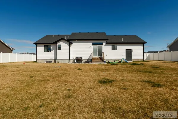 $410,000 | 4242 Mansfield Drive, Idaho Falls, ID 83401