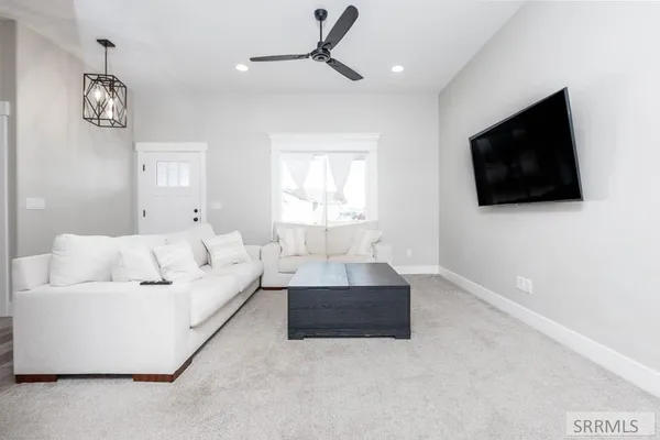 $410,000 | 4242 Mansfield Drive, Idaho Falls, ID 83401