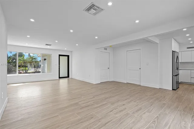 $1,219,900 | 201 Southeast 12th Street, Pompano Beach, FL 33060