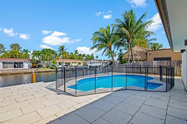 $1,219,900 | 201 Southeast 12th Street, Pompano Beach, FL 33060