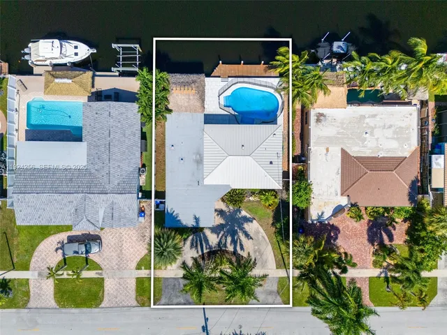$1,219,900 | 201 Southeast 12th Street, Pompano Beach, FL 33060