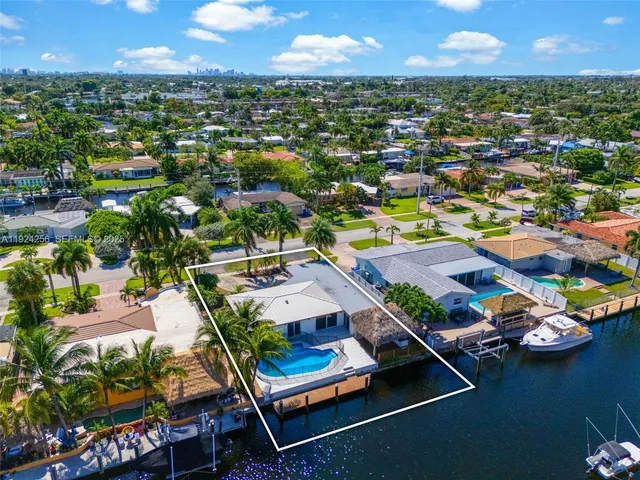 $1,219,900 | 201 Southeast 12th Street, Pompano Beach, FL 33060