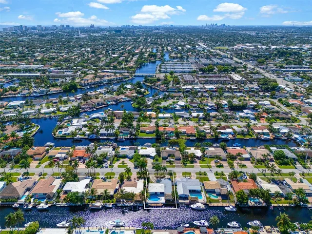 $1,219,900 | 201 Southeast 12th Street, Pompano Beach, FL 33060