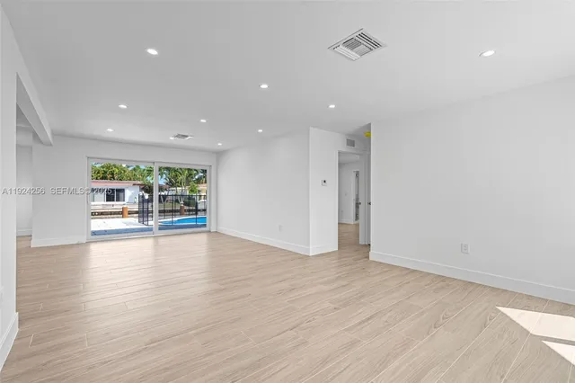 $1,219,900 | 201 Southeast 12th Street, Pompano Beach, FL 33060