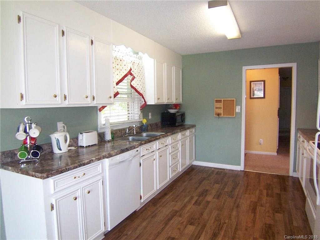 1409 Red Road Shelby, NC 28152 - Photo 8 of 20 Gallery Image 8