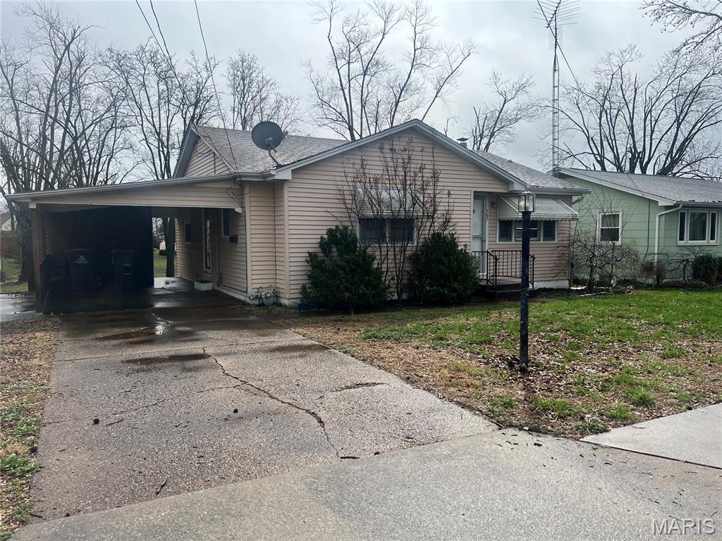 703 Bruce Street Perryville, MO 63775 - Photo 2 of 22