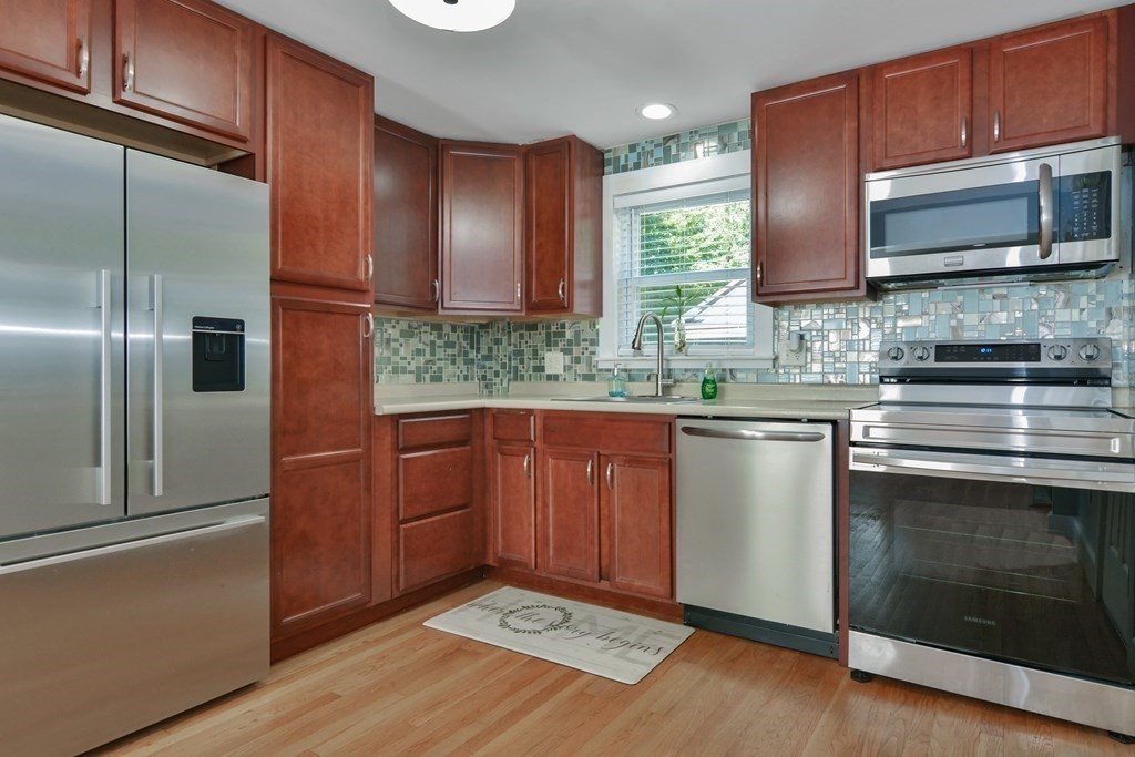 6 Bartlett Road Methuen, MA 01844 - Photo 11 of 28 Gallery Image 11