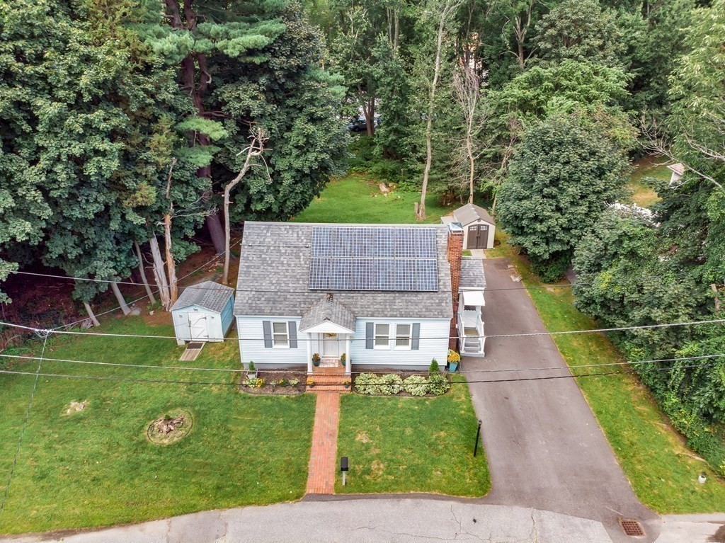 6 Bartlett Road Methuen, MA 01844 - Photo 5 of 28 Gallery Image 5