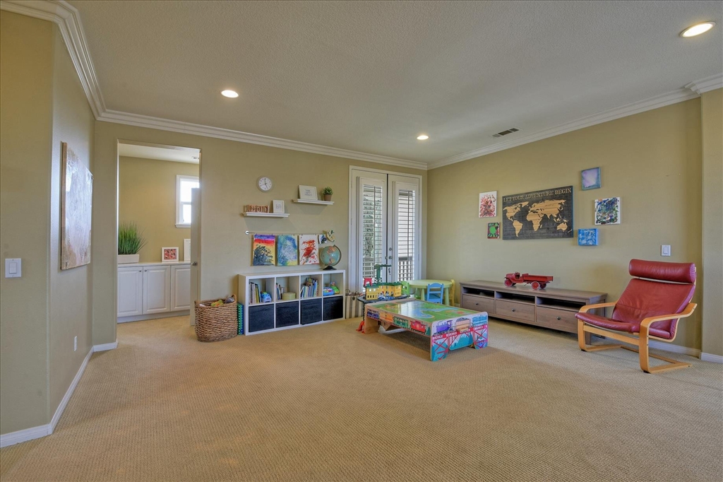 1540 Weatherly Road Carlsbad, CA 92011 - Photo 16 of 25